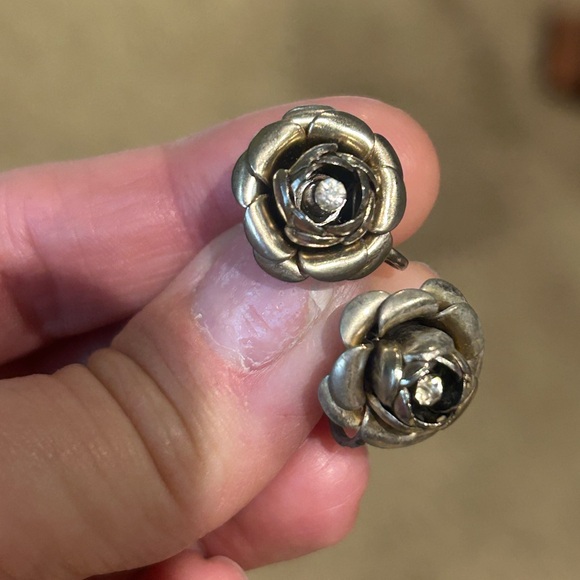 3-D Silver Metal Rose Flower Link Choker NECKLACE EARRINGS SET - Picture 11 of 11